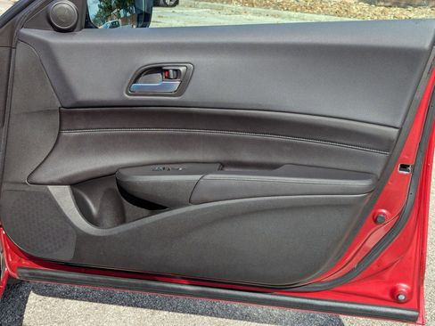 Used 2020 Acura ILX image 25