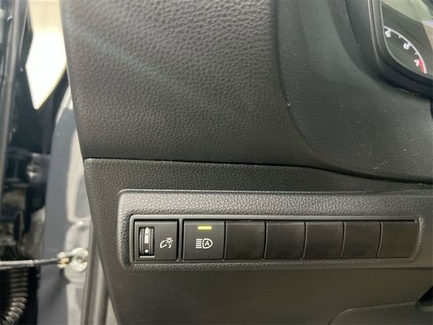 Used 2024 Toyota Corolla LE image 19