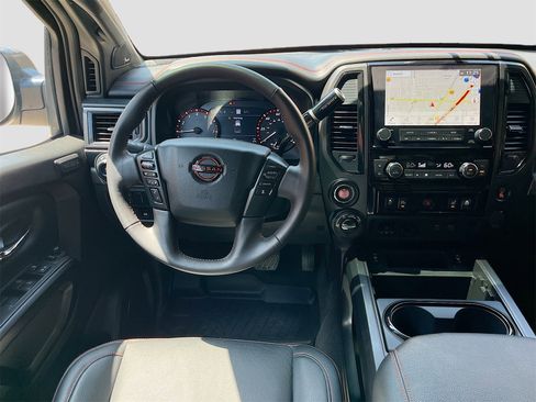 Used 2024 Nissan Titan PRO-4X w/ Pro-4x Convenience Package image 23