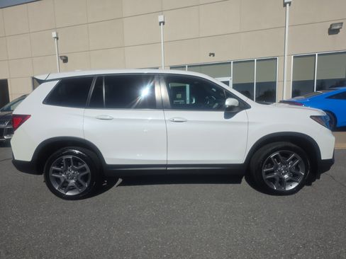 Used 2023 Honda Passport EX-L image 4
