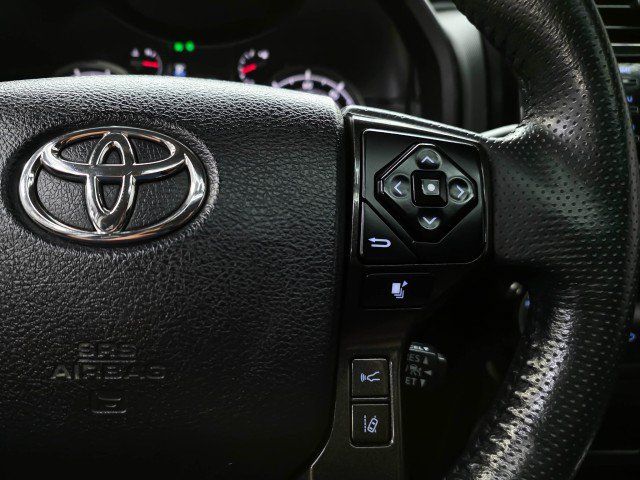 Used 2021 Toyota 4Runner TRD Off-Road Premium w/ Moonroof Package AWD/4WD image 21