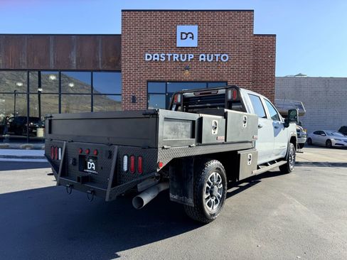Used 2021 GMC Sierra 3500 4x4 Crew Cab w/ Gooseneck/5TH Wheel Package image 8
