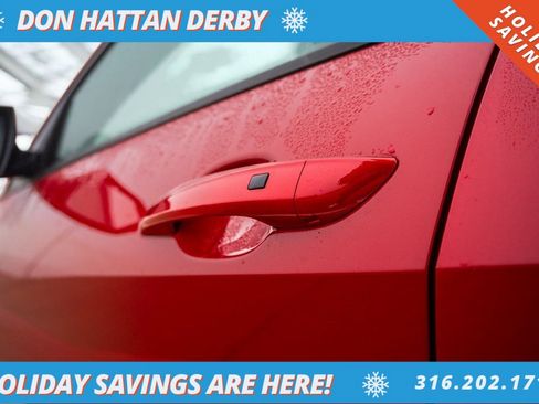 Used 2023 Hyundai Elantra SEL image 31