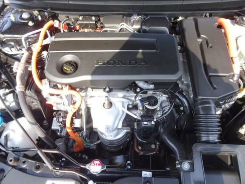 Certified 2023 Honda Accord Sport image 13