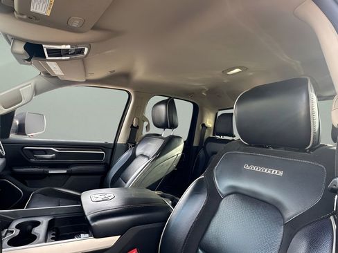 Used 2020 RAM 1500 Laramie RWD image 26
