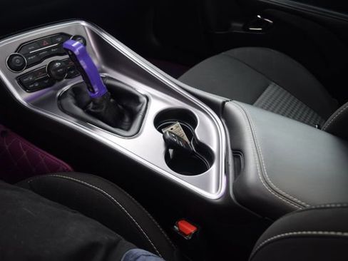 Used 2019 Dodge Challenger SRT Hellcat RWD image 11