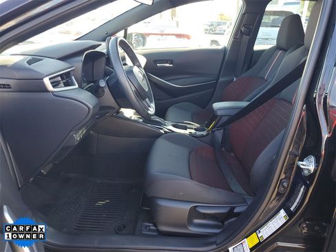 Used 2023 Toyota Corolla SE image 18