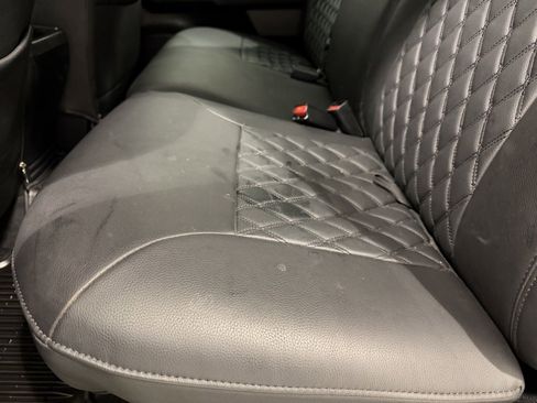 Used 2019 Toyota Tacoma SR5 image 30