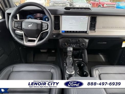 New 2026 Ford Bronco Outer Banks w/ Sasquatch Package image 15