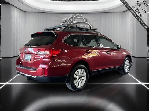 Used 2017 Subaru Outback 2.5i Premium AWD/4WD image 5