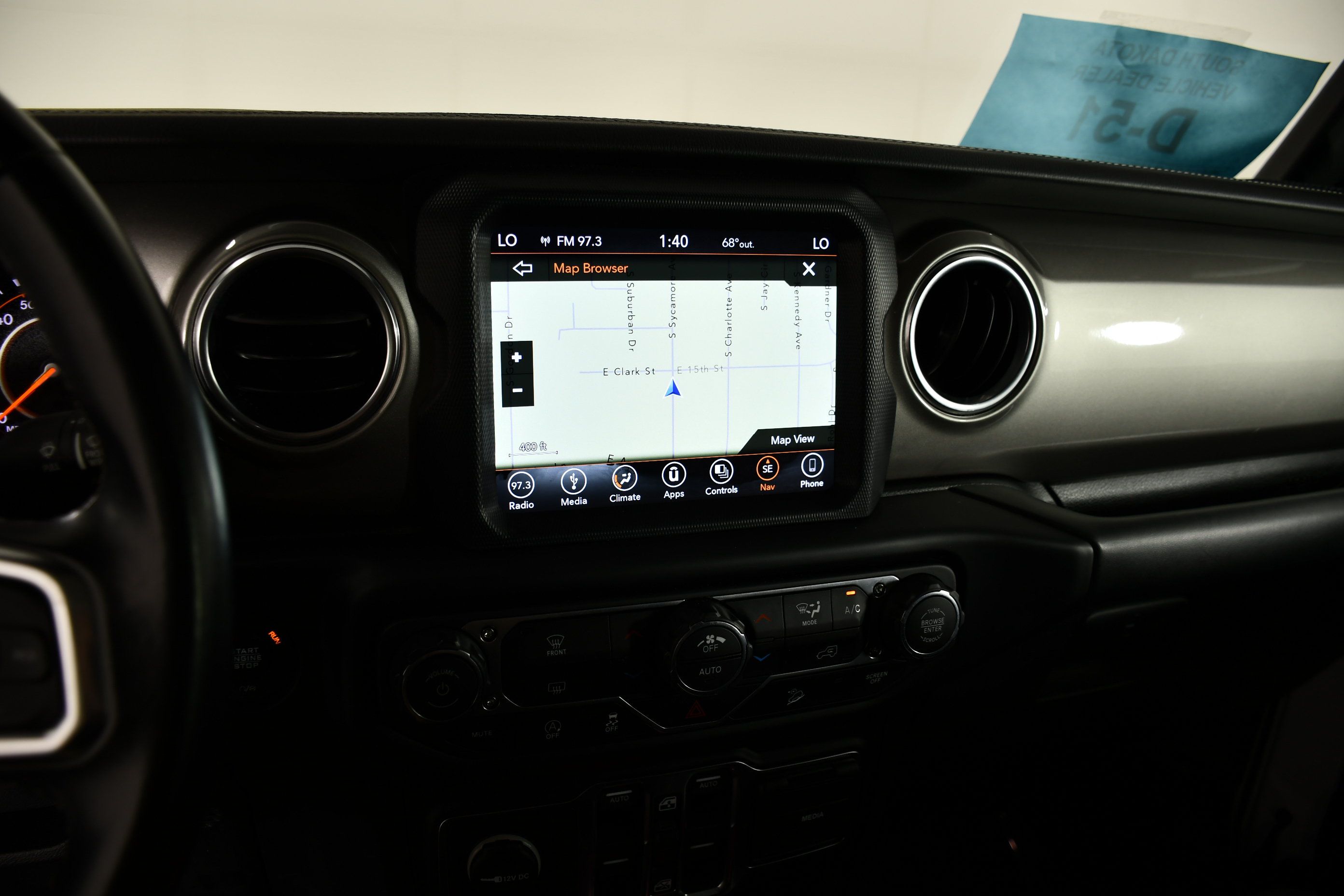 Used 2018 Jeep Wrangler Unlimited Sahara AWD/4WD image 26