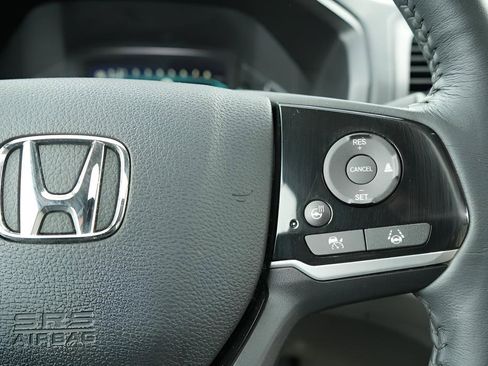 Used 2023 Honda Odyssey Elite image 36
