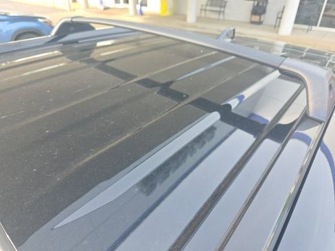 Used 2020 Toyota RAV4 XLE w/ Convenience Package image 8