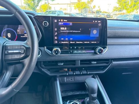 Used 2024 Chevrolet Colorado Trail Boss w/ Technology Package AWD/4WD image 17