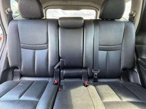 Used 2014 Nissan Rogue SL AWD/4WD image 22