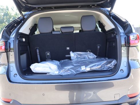 New 2025 MAZDA CX-90 Plug-In Hybrid w/ Preferred image 24