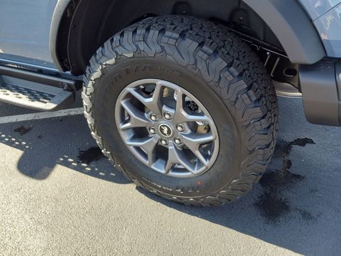 New 2025 Ford Bronco Badlands AWD/4WD image 10