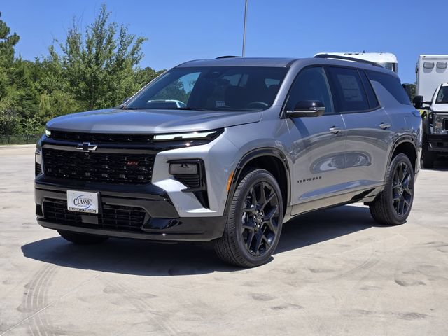 New 2026 Chevrolet Traverse RS w/ LPO, Floor Liner Package FWD image 3