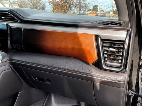 Used 2023 GMC Sierra 1500 Denali w/ Denali Reserve Package image 23