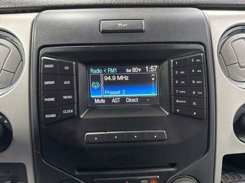 Used 2014 Ford F150 XLT w/ Equipment Group 302A Luxury AWD/4WD image 19