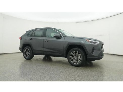 Used 2024 Toyota RAV4 XLE Premium w/ Weather Package AWD/4WD image 33