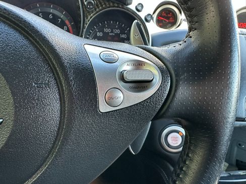Used 2013 Nissan 370Z Coupe image 30