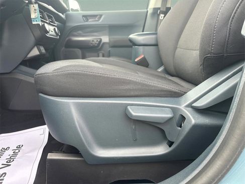 Used 2023 Ford Maverick XL image 18