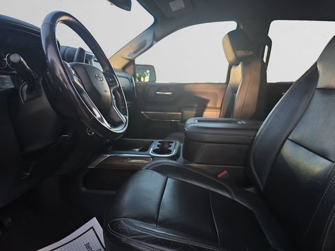 Used 2020 Chevrolet Silverado 1500 LT Trail Boss AWD/4WD image 10