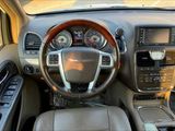 Used 2012 Chrysler Town & Country Limited w/ Luxury Group image 5