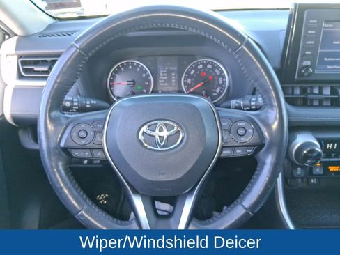 Used 2019 Toyota RAV4 XLE w/ Convenience Package image 14