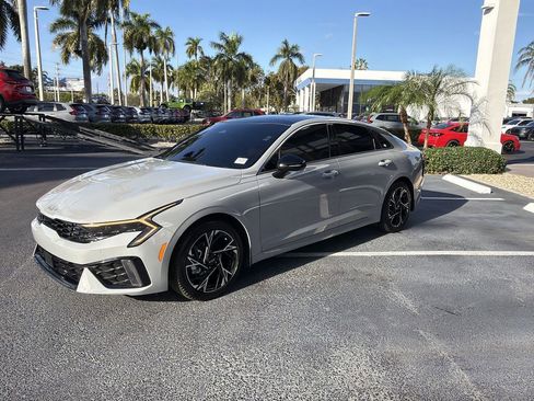 Used 2025 Kia K5 GT-Line w/ GT-Line Premium Package image 4