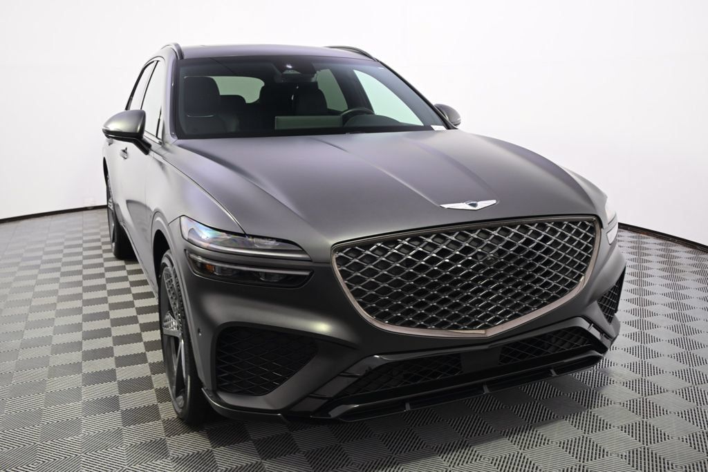 Used 2024 Genesis GV70 2.5T w/ Sport Prestige Package AWD/4WD image 9
