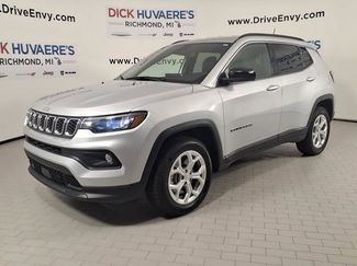 Used 2024 Jeep Compass Latitude AWD/4WD video 1