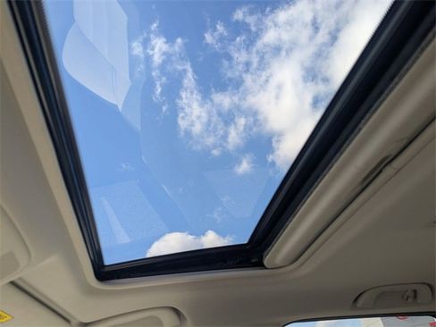 Used 2022 MAZDA CX-5 AWD 2.5 S w/ Preferred Package image 24