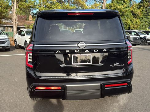 Certified 2025 Nissan Armada Platinum w/ Convenience Package image 24