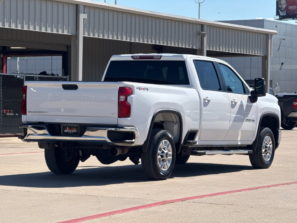 Used 2025 Chevrolet Silverado 2500 LT w/ Convenience Package AWD/4WD image 6