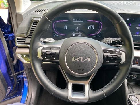 Certified 2023 Kia Sportage EX FWD image 11