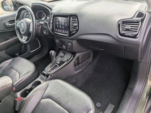Used 2019 Jeep Compass Limited image 19