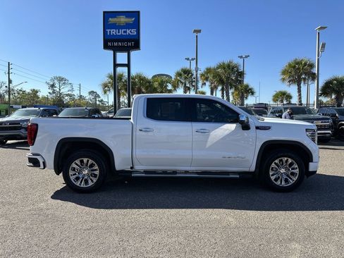 Used 2024 GMC Sierra 1500 Denali AWD/4WD image 17