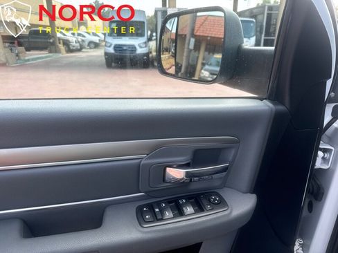 Used 2018 RAM 3500 SLT image 18