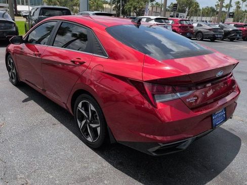 Used 2021 Hyundai Elantra Limited w/ Cargo Package FWD image 6