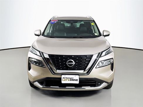 Used 2023 Nissan Rogue Platinum w/ Platinum Premium Package image 3