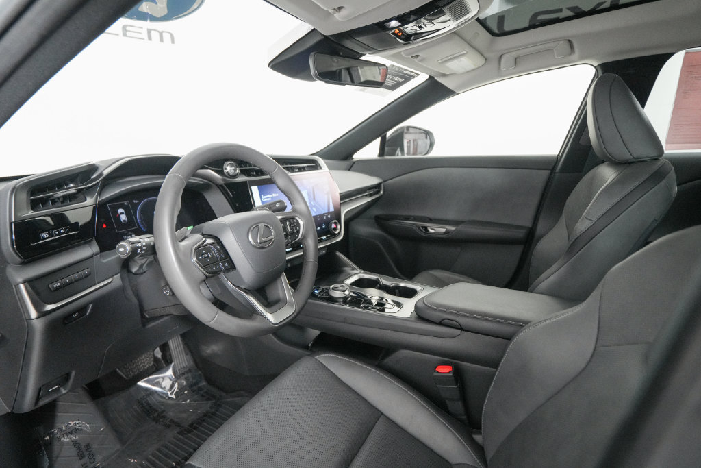 Certified 2024 Lexus RZ 300e Premium w/ Accessory Package (A2) FWD image 10