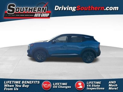 New 2025 Nissan Kicks SR