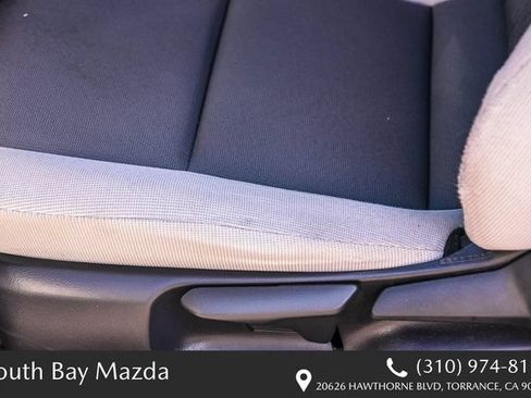 Used 2025 Toyota Corolla LE w/ Carpet Mat Package (TMS) FWD image 21