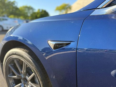 Used 2019 Tesla Model 3 Standard Range Plus image 15