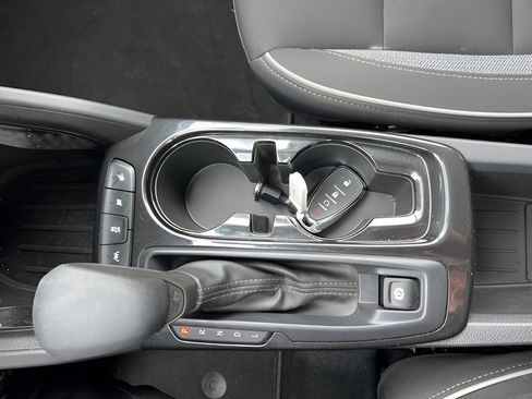 Used 2023 Chevrolet TrailBlazer LT w/ Convenience Package image 15