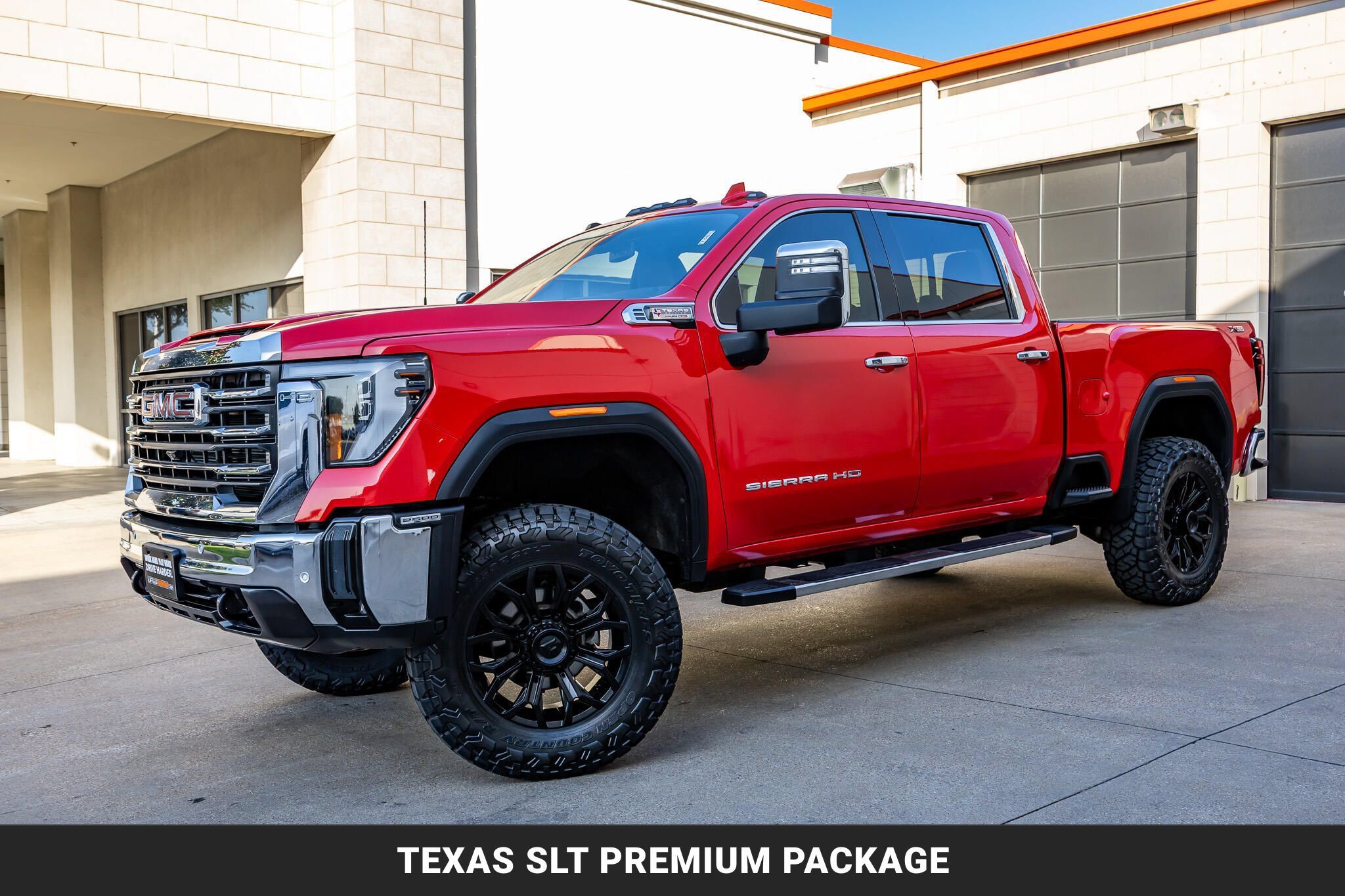 Used 2024 GMC Sierra 2500 SLT w/ Texas SLT Premium Package AWD/4WD image 5