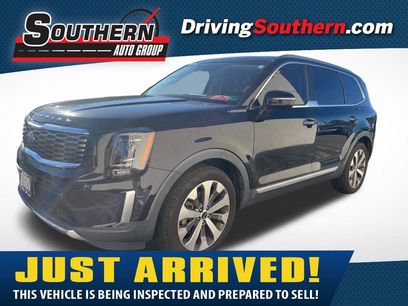 Used 2020 Kia Telluride S w/ S 8 Passenger Seating Package