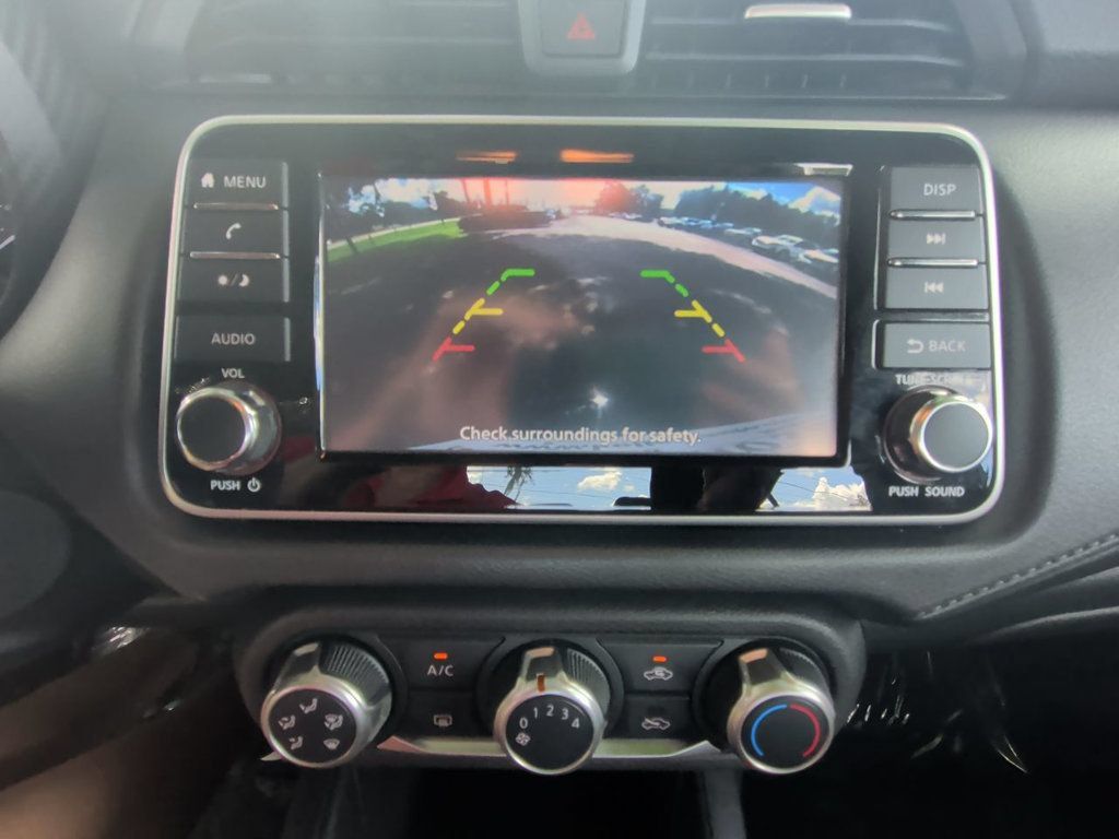 Used 2020 Nissan Versa S FWD image 18